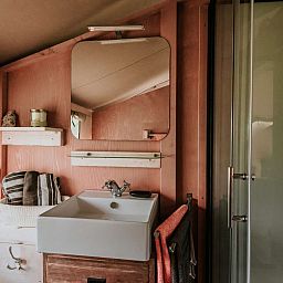 Verblijf 100223 - Vakantiewoning Tjeukemeer - Vakantiehuis Kampari - Luxe Safaritent - De Jungle