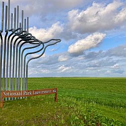 Verblijf 160596 - Vakantiewoning Lauwersmeer - Vakantiehuis Chalet Ufergrundstück mit eigenem Angelplatz