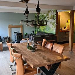 Entrance to Holiday cottage in Gasselte, Central Drenthe, with natural surroundings and spacious outdoor space.