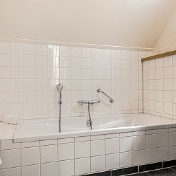 Verblijf 173270 - Bungalow Midden Drenthe - Hof van Saksen | 6-persoons boerderij | 6CE