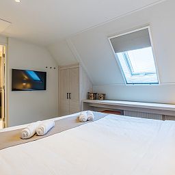 Verblijf 173287 - Bungalow Midden Drenthe - Hof van Saksen | 6-persoons Wellness Waterfront boerderij | 