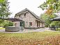 Verblijf 182926 • Bungalow Noord Drenthe • Het Land van Bartje | 10-persoons boerderij | 10EL  • 4 van 12