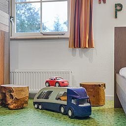 Guest house 182983 - Bungalow Noord Drenthe - Het Land van Bartje | 8-persoons kinderboerderij | 8ELK