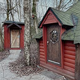 Rustic access to Cottage in Drouwenerveen, vacation home in North Drenthe, Drenthe.