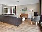 Verblijf 190345 • Bungalow Zuidoost Drenthe • Aelderholt | 10-persoons bungalow | 10EL1  • 3 van 22