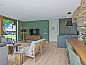 Guest house 190415 • Bungalow Zuidoost Drenthe • PUUR Exloo | 10-persoons vakantiehuis | 10EL1  • 2 of 26