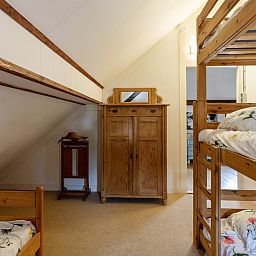 Authentischer Bauernhofeingang zum DG053 in Diever, Drenthe.