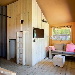 Guest house 200484 - Tent house Zuidwest Drenthe - Glamping Safari Cottage