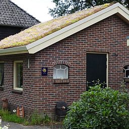 Charmantes Ferienhaus in Zuidwolde mit gruenem Dach, Sued-West Drenthe, Drenthe.