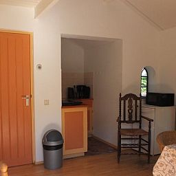 Gemuetlicher Innenbereich von Cottage in Zuidwolde, Ferienhaus mit Kochnische, Suedwest-Drenthe, Drenthe.