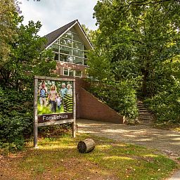Verblijf 2007147 - Vakantiewoning Zuidwest Drenthe - Vakantiehuis De Wiltzangh - Familiehuis Wellness | 18p
