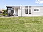 Verblijf 210143 • Bungalow Oostelijk Flevoland • Waterparc Veluwemeer | 6-persoons villa | 6C1  • 1 van 18
