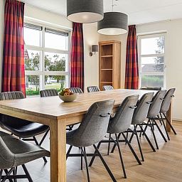Guest house 210157 - Bungalow Oostelijk Flevoland - Waterparc Veluwemeer | 16-persoons villa | 16N