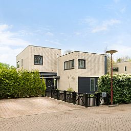 Guest house 210729 - Holiday property Oostelijk Flevoland - Vrijstaande woning in Lelystad