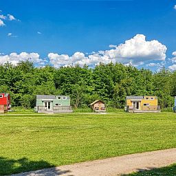 Verblijf 2202156 - Vakantiewoning Zuidelijk Flevoland - Vakantiehuis De Glamping - Gele Tiny House | 5p
