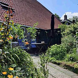 Verblijf 240120 - Appartement Friese elfsteden - Appartement Appartement in Leeuwarden mit Privater Terrasse