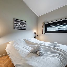 Guest house 260145 - Bungalow Het Friese platteland - 4-persoons wellness lodge | 4B3