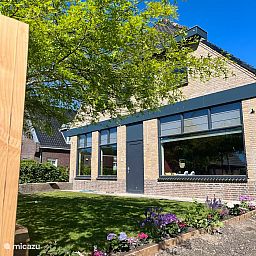 Verblijf 260520 - Vakantiewoning Het Friese platteland - Groepsaccommodatie 20 personen