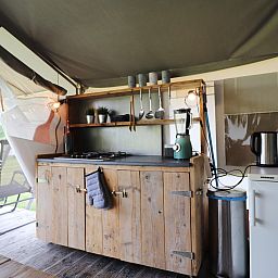 Unterkunft 2615003 - Zelthaus Het Friese platteland - Safaritent «''Noflik"»