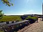 Verblijf 262908 • Vakantiewoning Het Friese platteland • Prachtig gelegen groepsaccommodatie voor 22 personen met  • 9 van 26