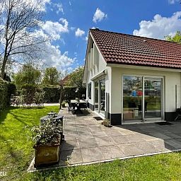 Unterkunft 266504 - Ferienhaus Het Friese platteland - Landhuisje 50 aan vaarwater