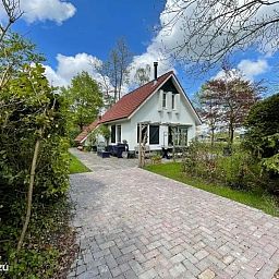 Unterkunft 266504 - Ferienhaus Het Friese platteland - Landhuisje 50 aan vaarwater
