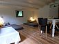 Guest house 286415 • Holiday property Rivierengebied • Huisje in Dreumel  • 3 of 21