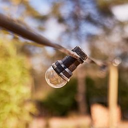 Buitenverlichting bij Vakantiehuis in Halle, Achterhoek, Gelderland voor sfeervol terras.