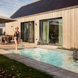 Guest house 292213 - Holiday property Achterhoek - Unbrick One | Sauna en Verwarmd Zwembad | 4 Pers