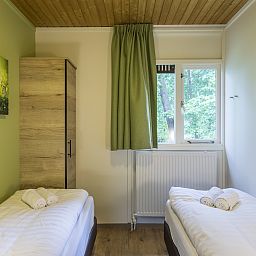 Verblijf 3201195 - Bungalow Veluwe - Heideheuvel | 18-persoons reuniebungalow | 18C