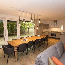 Verblijf 3211119 - Bungalow Veluwe - Miggelenberg | 12-persoons bungalow | 12L