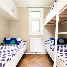 Etagenbett im kinderfreundlichen Zimmer bei Silva 5 Personen Sauna Ferienhaus, Garderen, Veluwe.