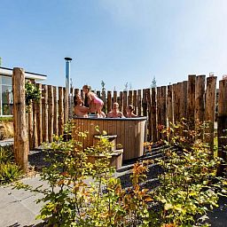 Genieten van de hottub bij Veluwe hoeve 2+3 personen Wellness, Garderen, Veluwe, Gelderland.