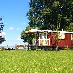 Vacation home in Wezep/Oldebroek, located on a green field in the Veluwe, Gelderland.