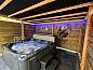 Guest house 3227164 • Holiday property Veluwe • Luxe 4 persoons vakantiehuis met bubbelbad in de bossen  • 3 of 18