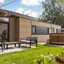 Guest house 325369 - Holiday property Veluwe - Cannenburch Deluxe met Hottub