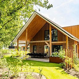 Verblijf 325530 - Vakantiewoning Veluwe - Veluwe Villa met Binnenzwembad & Wellness | 12 personen |