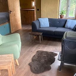 Comfortabele zithoek in Vakantiehuis in Overschild, Groningen.