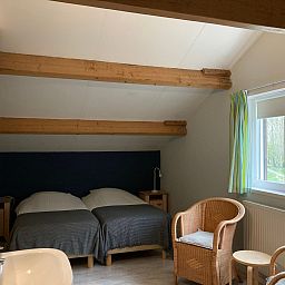 Guest house 340310 - Apartment Noordwest Groningen - Appartement mit Wallbox