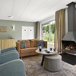 Covered dining table in the kitchen of Natuurdorp Suyderoogh 4-bed bungalow, Lauwersoog.