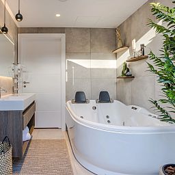 Unterkunft 350642 - Bungalow Zuidoost Groningen - 6-persoons wellness bungalow | 6ELW