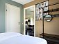 Verblijf 350913 • Vakantiewoning Zuidoost Groningen • Vakantiehuis Lieskehuis Wellness de Luxe 10+2  • 9 van 26