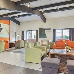 Guest house 385206 - Bungalow Noord Limburg - Domein De Schatberg | 16-32-persoons groepswoning | 32RL