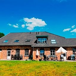 Vakantiehuis in Mechelen biedt een prachtig uitzicht op de groene omgeving van Zuid Limburg, ideaal voor een ontspannen verblijf.