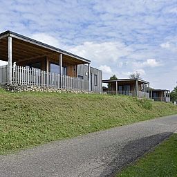 Guest house 3909168 - Chalet Zuid Limburg - Chalet in Gulpen
