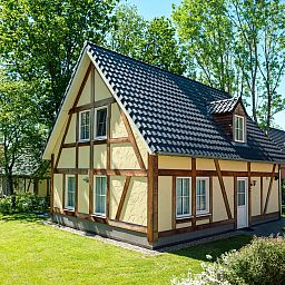 Guest house 392018 - Bungalow Zuid Limburg - De Waufsberg | 6-persoons villa | 6L