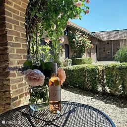 Verblijf 393407 - Bijzondere overnachtingen Zuid Limburg - Chateau Limbourgeois 'Atelier'