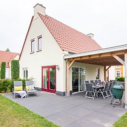 Guest house 394524 - Bungalow Zuid Limburg - Kasteeldomein De Cauberg | 10-persoons villa | 10EL