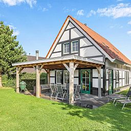 Guest house 394543 - Bungalow Zuid Limburg - Kasteeldomein De Cauberg | 6-persoons villa | 6EL