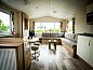 Verblijf 420615 • Chalet Hart van Brabant • Recreatiepark Duinhoeve 12  • 2 van 26